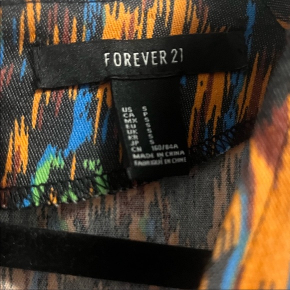 🧡NWOT Cut- Out Printed Dress (s) 🖤 - Picture 4 of 4